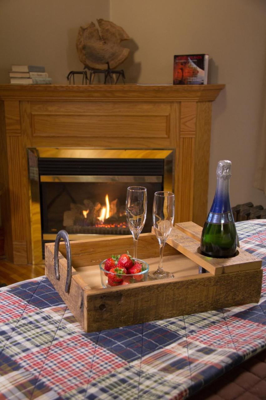 Pinehurst Inn Bed & Breakfast Bayfield Bagian luar foto